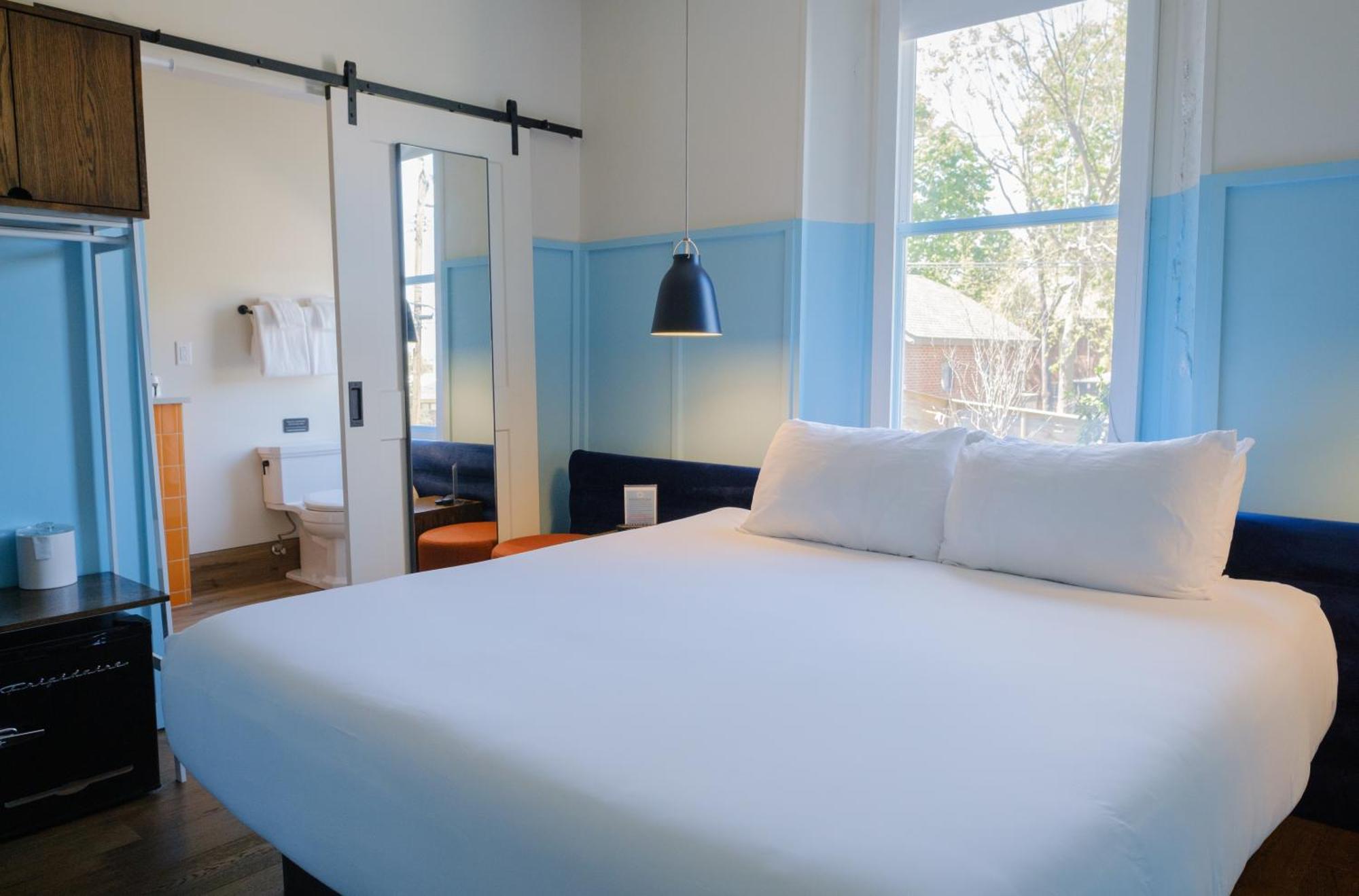 The Russell Hotel Nashville Ngoại thất bức ảnh